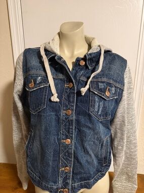 Amethyst Jeans Dark Blue Denim Jacket with Light Gray Hoodie Sleeves